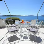 Violeta Lefkada * Nidrí