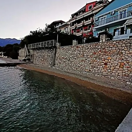 Violeta Lefkada Nydri (Lefkada)