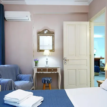 Violeta Lefkada *