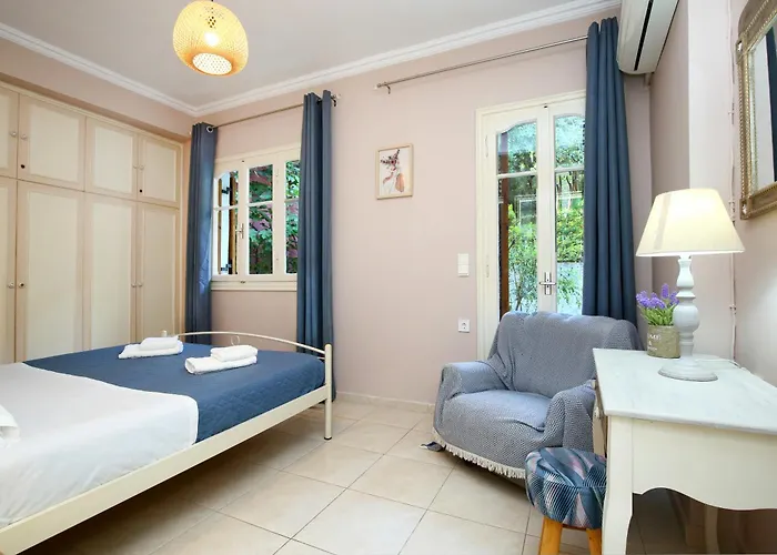 Violeta Lefkada Vila