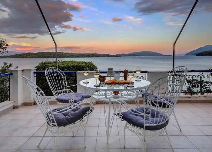 Violeta Lefkada Vila Nydri (Lefkada)