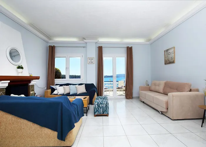 Violeta Lefkada *