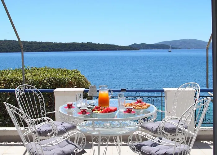 Violeta Lefkada Vila